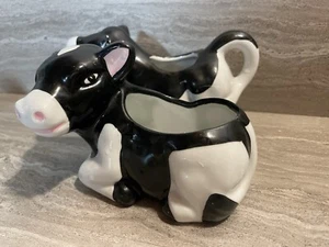 Vintage Farm Cows Cream and Sugar Set. VERY Cute Set - Picture 1 of 8