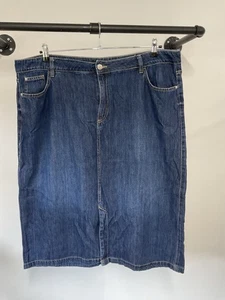 F&F Size 22 Blue Denim Jean Skirt Midi Zip Fly Pockets Cotton Lyocell C568 - Picture 1 of 12