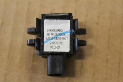 2015 2016 2017 2018 CADILLAC ESCALADE ESV FRONT FLOOR FLOOD LAMP LIGHT 23430624 - Image 1 of 4