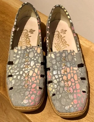 Zapatos Reiker Antiestrés Talla 5 EU 38 Sin Cordones Rosa Gris Para Mujer Mocasín Informal En muy buena condición Foto 1 de 4