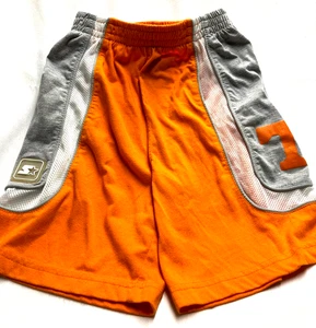 Lote 4350 - Pantalones Cortos Niños NCAA Tennessee Vols - Talla 6/7 - Imagen 1 de 2