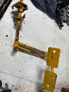 Cub Cadet Dual Brake Pedals Super Garden Tractor SR-6 - Picture 1 of 3