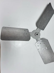 61112801 condnser fan blade set  - Bild 1 von 5