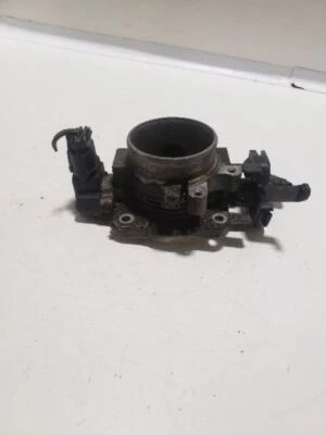 Used Fuel Injection Throttle Body fits: 2001 Ford Windstar Throttle Valve Assemb - Image 1 of 4