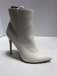 Bebe Women’s Demii, White Leather Zip-Up Booties, Size 8M. - Picture 1 of 9