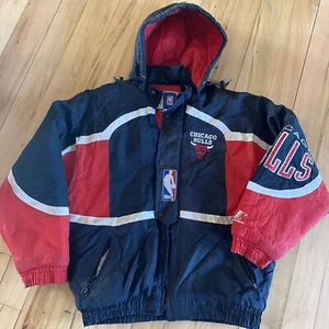 Vintage 1990s Logo Athletic Chicago Bulls Puffer Jacket Men Large Michael Jordan - Picture 1 of 8