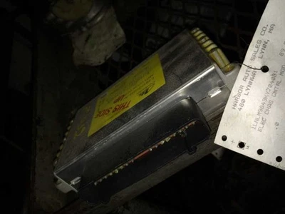 88 89 LINCOLN CONTINENTAL CHASSIS ECM ABS MODULE LUGGAGE COMPARTMENT - Image 1 of 2