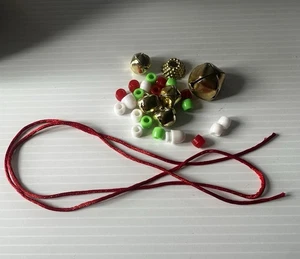 Kit artesanal collar campana tintineo cuentas nuevo - lote de 5 - relleno de stock - idea de regalo - Imagen 1 de 6