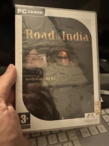ROAD TO INDIA Giochi PC Nuovi Games CD DVD Sealed - Foto 1 di 2