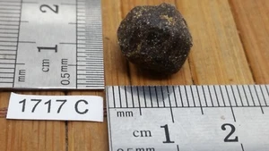 GRENAT ROUGE brut pierre mineraux lithotherapie collection esoterisme reiki - Picture 1 of 1