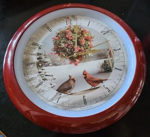 13" Mark Feldstein Reloj de Navidad Cardenales Pájaros de Vacaciones **SIN MÚSICA - Imagen 1 de 4