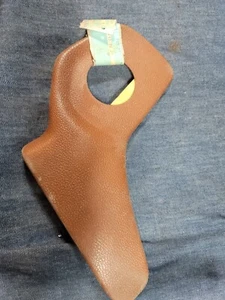 A1169130228 8100 MERCEDES W115 RIGHT FRONT SEAT RIGHT COVER Nutmeg GENUINE NOS - Bild 1 von 4