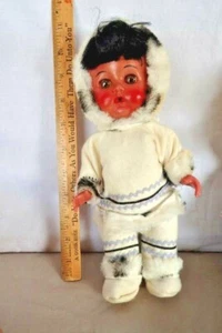 Vintage Eskimo Puppe Regal Canada Gravity Eyes.  Saubere Kleidung.  Schöne Puppe. - Bild 1 von 4