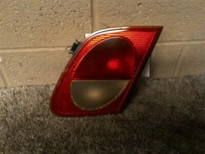 PASSENGER R. TAIL LIGHT 210 TYPE E300D OUTER FITS 96-99 MERCEDES E-CLASS 96031 - Picture 1 of 3
