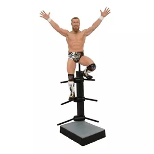 AEW Bryan Danielson Diamond Select Gallery Diorama Statue - Picture 1 of 2
