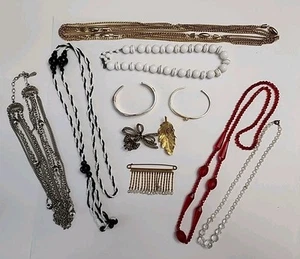Vintage Schmuck Konvolut Halsketten, Broschen, Armbänder, Florenza Avon, unsigniert (AP) - Bild 1 von 9