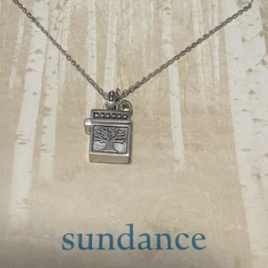 NWT Sundance Catalog August Peridot “Thoughts & Wishes Birthstone Necklace” $128 - Picture 1 of 3