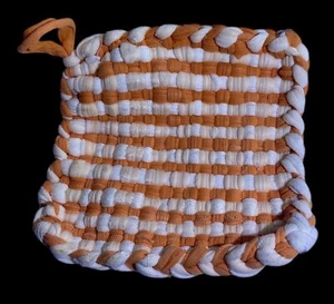 Handmade 4” X 4” Tennessee Vols Colors Orange & White Small Pot Holder/Trivet - Picture 1 of 6