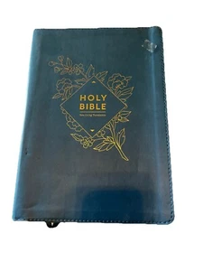 NLT Holy Bible New Living Translation Giant Print Blue - Tabbed - Red Lettering �� - Bild 1 von 8