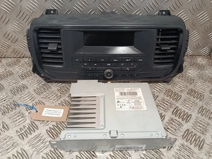Dispatch Expert Vivaro 2017-On Audio & Radio Screen Display 9822264580 G213 - Picture 1 of 9
