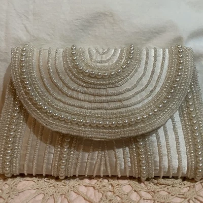 Sasha 80's  White Pearl/Beaded  Evening Bag Rope crossbody Lovely - Image 1 of 4