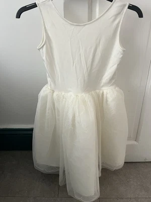 Offwhite Girls Outfit For Special Occassion By H&M Size 6-8 - Image 1 of 4