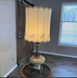 Vintage Mid Century MCM Glass Marble Brass Hollywood Regency With Shade... - Picture 1 of 6