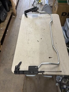 WOHNWAGEN / WOHNMOBIL HEKI 2 HEBEARM UND STÖSSEL - Bild 1 von 3