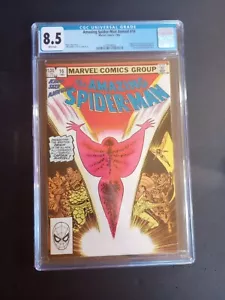INCREDIBILE SPIDER-MAN ANNUALE #16 CGC 8.5 1° NUOVO CAPITANO MARVEL MONICA RAMBEAU - Foto 1 di 3