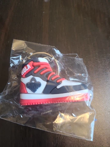 NEW ORLEANS PELICANS SGA SNEAKER SWEEPSTAKES KEYCHAIN VS HORNETS 3/23/22 Cover
