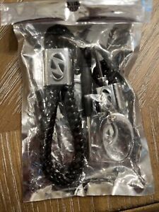 NIP Hyundai - Genuine Leather Keychain Car Key Chain Ring- Great For Gifts!