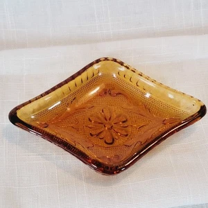 Vintage Indiana Sandwich Glass Tiara Amber Diamond Snack Candy Trinket Dish - Picture 1 of 18