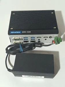 Advantech ARK-1220L Intel Atom E3940/ 4GB DDR3L / 64GB SSD _1,24_6 - Bild 1 von 11