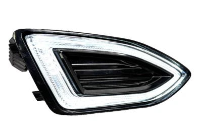Luz antiniebla LED pasajero derecho Ford Edge 2015-2018 como nueva | Ford Edge OEM Foto 1 de 4