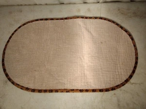 Dog Food and Water Feeding Mat Size 20 x 12 Used - Picture 1 of 3