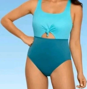 Swimsuits - Picture 1 of 4