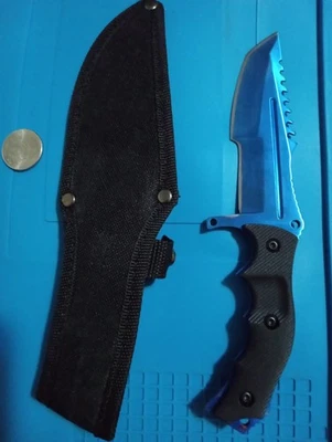 Lâmina fixa tática extremamente afiada com bainha de náilon - Imagem 1 de 3