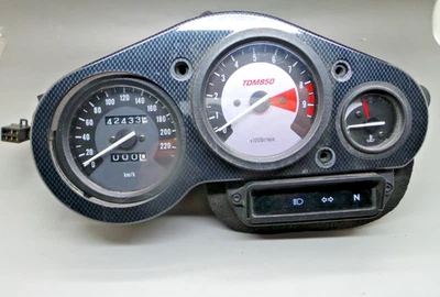 RELOJES YAMAHA TDM 850 1996 1997 INSTRUMENTOS MEDIDORES MUY BUENOS Foto 1 de 4