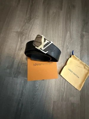 Louis Vuitton Men's Leather Belt Size 30-33 Black Silver Buckle - Image 1 of 4