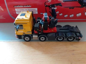 WSI Actros 8×4 con grúa FASSI 1:50 - Imagen 1 de 15
