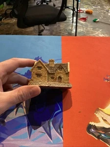 David Winter Cottages The Cotswold Cottage Original Box Figurine 1982 - Picture 1 of 5