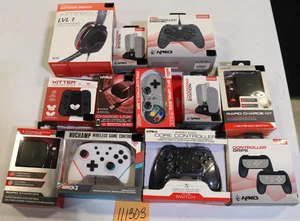 sWITCH ACCESORIOS SURTIDOS MANDOS LOTE 12 ACCESORIOS JUEGO NUEVOS (111303) - Imagen 1 de 1