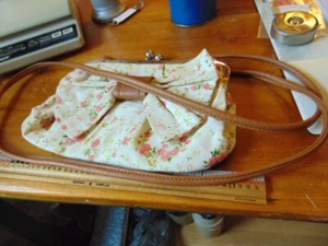 Monedero American Eagle con lazo - correa larga 50" - Imagen 1 de 3
