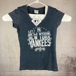 NY Yankees 2017 Postseason Genuine Merchandise Grey Girls Tee Size Medium NWT - Picture 1 of 6