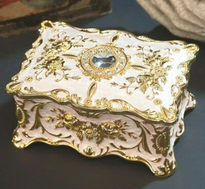 WHITE GOLD TIN ALLOY  RECTANGLE  MUSIC BOX   ♫  FUR ELISE   ♫ - Picture 1 of 4