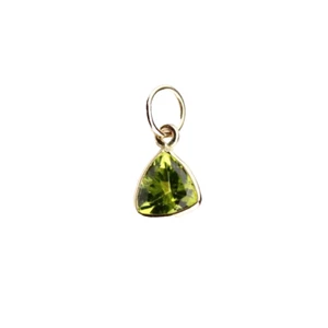 Peridot Charm 5x5 mm Trillion Hand Made In 14k Yellow Gold - Picture 1 of 4