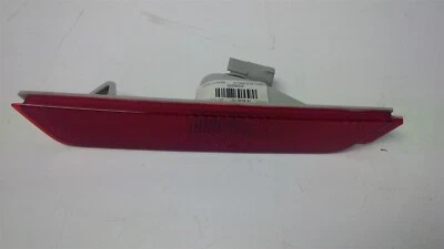 Задний габаритный фонарь отражатель на четверть заднего фонаря 10–13 Camaro 92246253 ЛЕВЫЙ ВОДИТЕЛЬ - Изображение 1 из 2