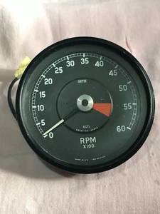 1314 Smiths RVI4612/00 Rev Counter. E Type 4.2 Series 1.5 and Series 2 - Picture 1 of 4