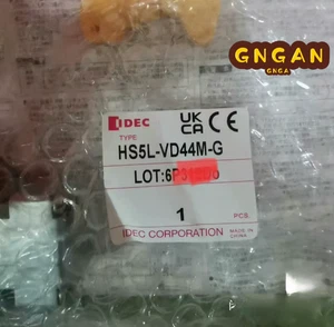1pcs new IDEC HS5L-VD44M-G spring lock safety switch Free shipping DHL shipping - Picture 1 of 3