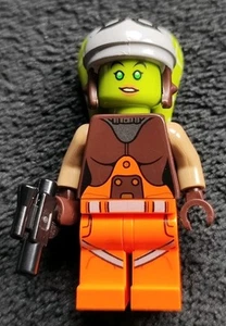 LEGO Hera Syndulla Minifigure Dark Tan Arms Star Wars sw0576 75053-1 - Foto 1 di 3